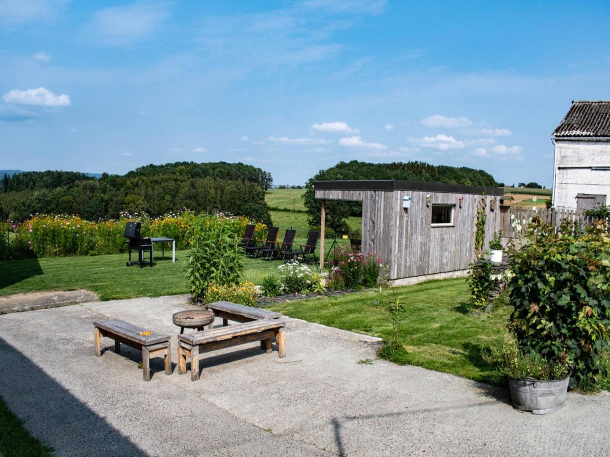 Pretty Farmhouse In Houffalize With Courtyard Exteriör bild