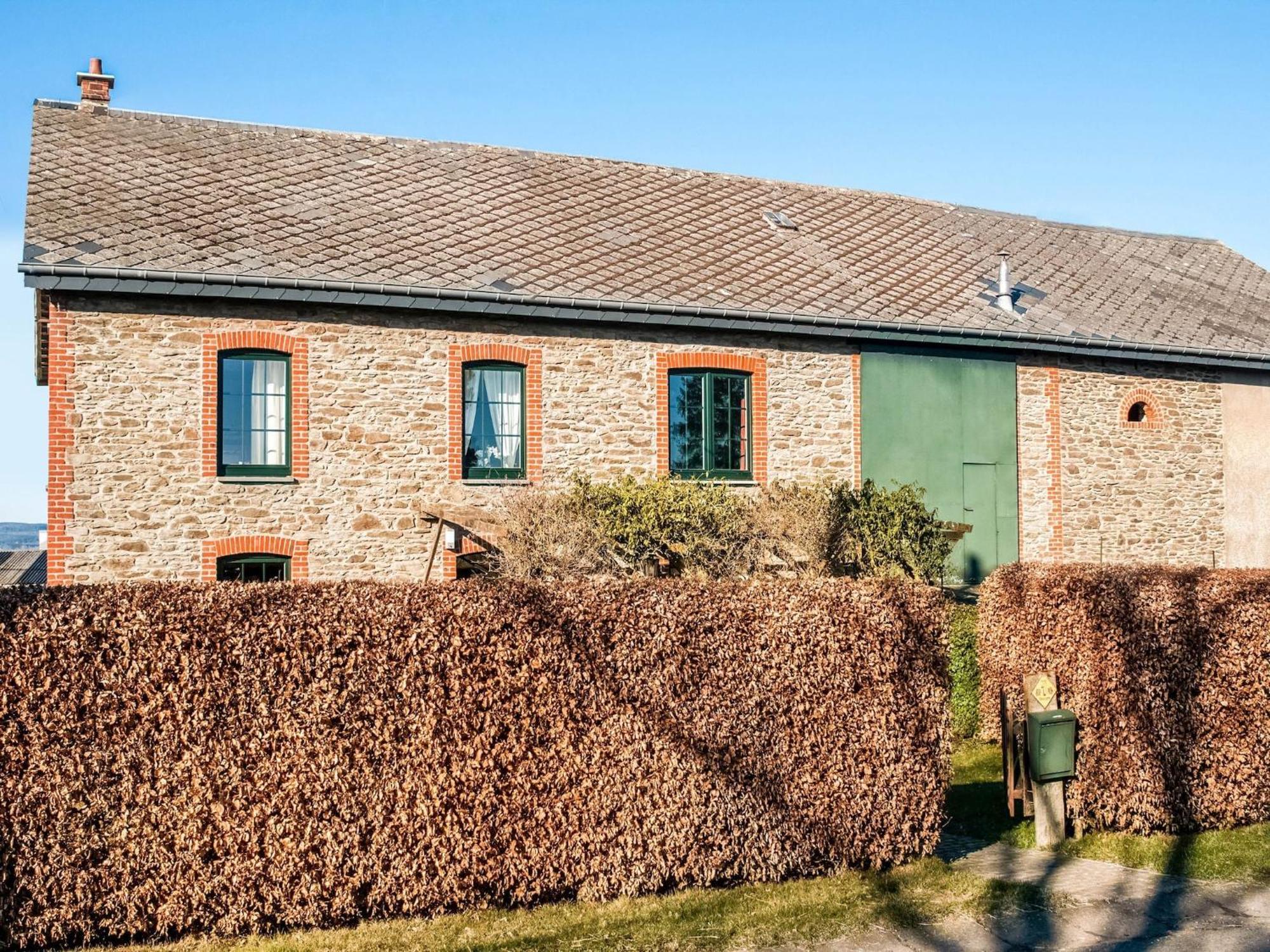 Pretty Farmhouse In Houffalize With Courtyard Exteriör bild